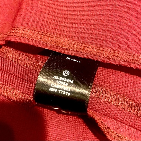 Ann Taylor Maroon Stretch Pencil Skirt 💜 - Picture 5 of 8